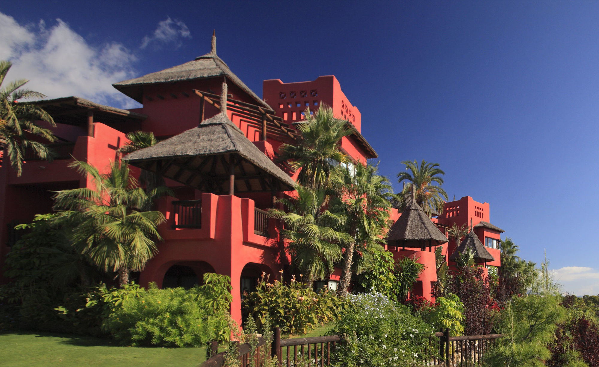 Asia Gardens Hotel & Thai Spa, A Royal Hideaway Hotel Finestrat Esterno foto The Royal Mirage Hotel