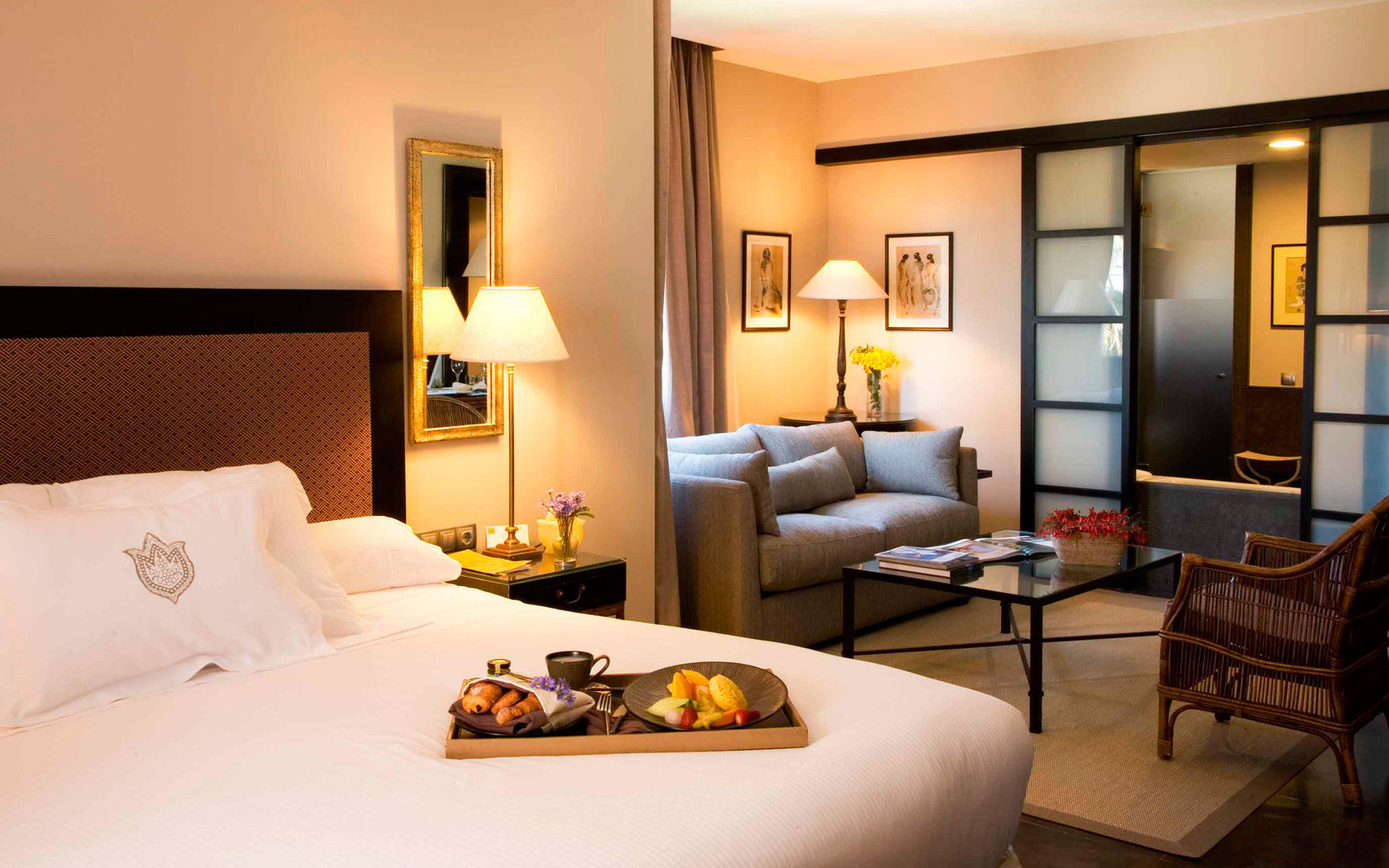 Asia Gardens Hotel & Thai Spa, A Royal Hideaway Hotel Finestrat Esterno foto A room at the Mandarin Oriental, Madrid
