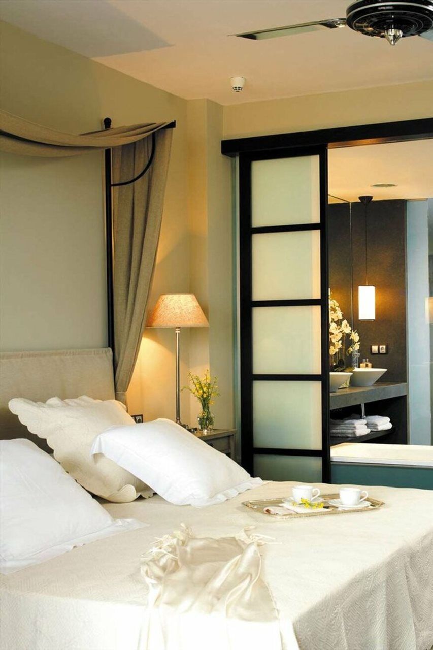 Asia Gardens Hotel & Thai Spa, A Royal Hideaway Hotel Finestrat Esterno foto A room at the Mandarin Oriental, Munich